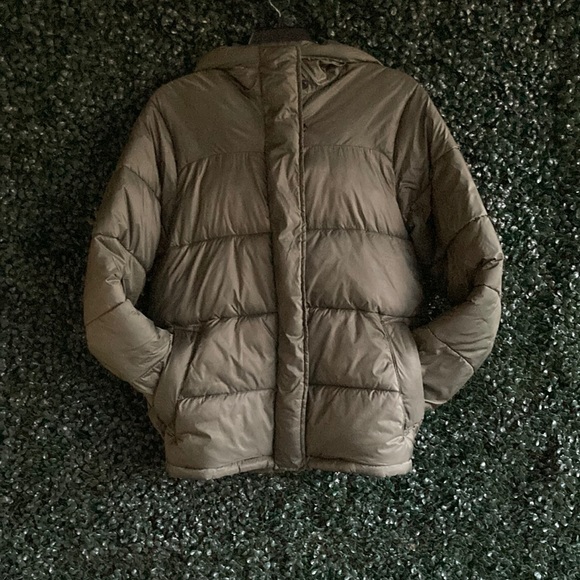 Everlane puffer coat - Picture 2 of 16